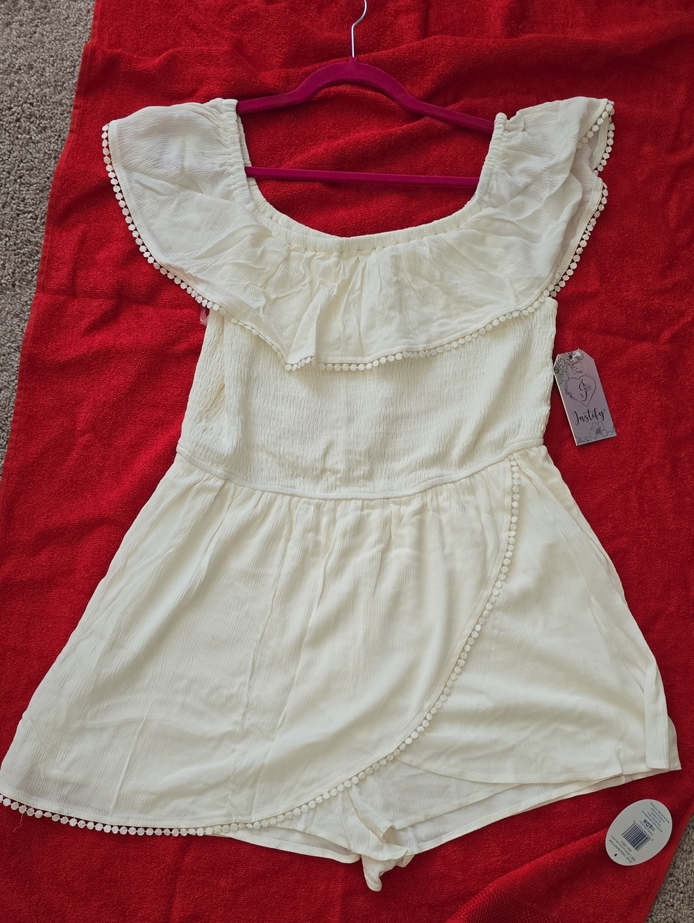 Justify Cream Off-White Ruffle Romper